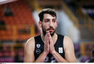 Επίσημο: Στον Απόλλωνα Πάτρας ο Σαλούστρος (pic)