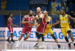Με τρομερό δεύτερο ημίχρονο, ο Ήφαιστος 79-75 στο Περιστέρι!