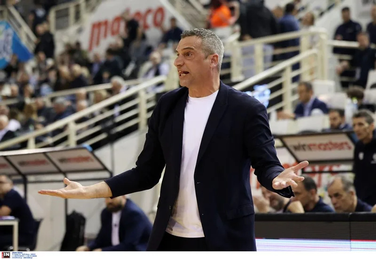 Παπανικολόπουλος: &quot;Στις κρίσιμες κατοχές κάναμε λάθος&quot; (vid)
