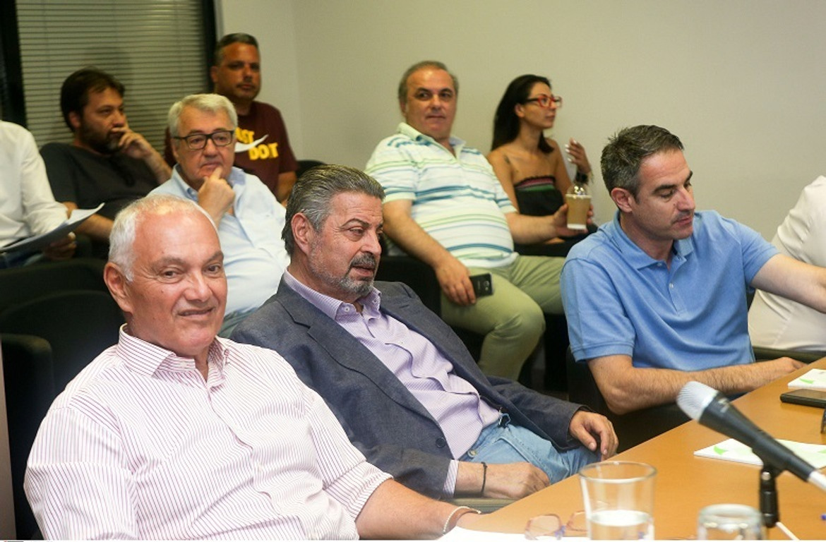 Καρατζάς στο ΔΣ: Ενώνουμε τις δυνάμεις μας Χολαργός και Κολοσσός