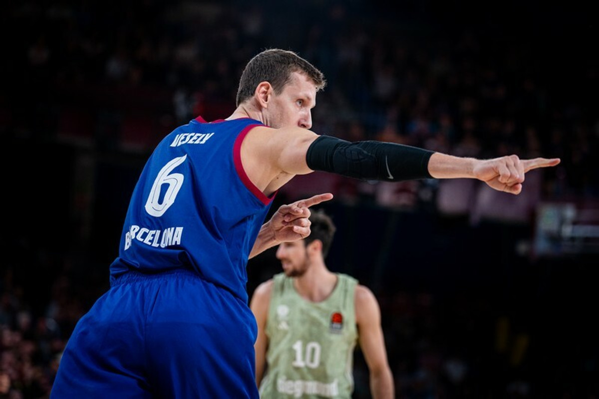 Η Μπαρτσελόνα διέλυσε 98-59 την Μπάγερν και έκανε το 4x4 (vid)