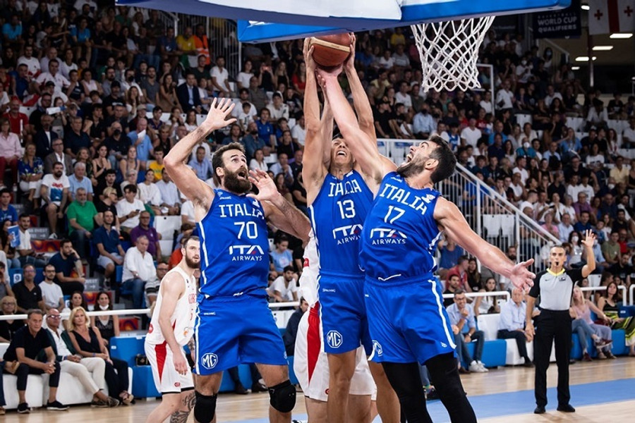 Ιταλία: Τα highlights από τη δύσκολη νίκη επί της Γεωργίας και τα καλύτερα του Φοντέκιο (vids)