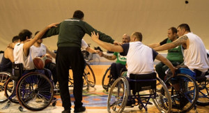 O Παναθηναϊκός ΑμεΑ &quot;βάζει τρίποντο ζωής&quot; στο Sputnik: &quot;Μαχητές είμαστε όλοι&quot; (vid)