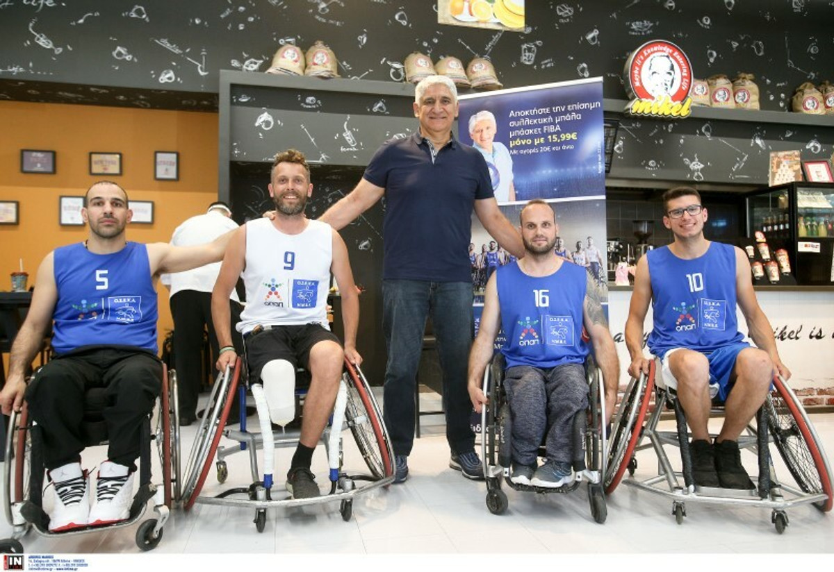 &#039;&#039;ΚΛΙΚ&#039;&#039; στην εκδήλωση της ΟΣΕΚΑ με τον Παναγιώτη Γιαννάκη (pics)