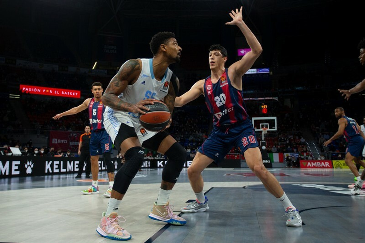 Μπασκόνια-Ζενίτ 82-90: Τρομερή ανατροπή στη Βιτόρια! (vid)