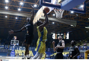 Ήττα-αποκλεισμός για το Περιστέρι 74-84 από την Κλουζ Ναπόκα (pics)