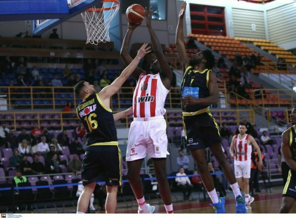 Final-8 Κυπέλλου ΟΠΑΠ: Τα photo clicks του Ολυμπιακός-Άρης (gallery)
