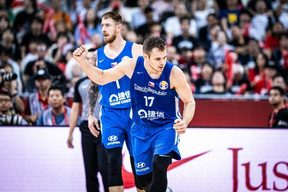 Ιαπωνία-Τσεχία 76-89: Με Μπόχατσικ-Σιλμπ οι Τσέχοι (vids)