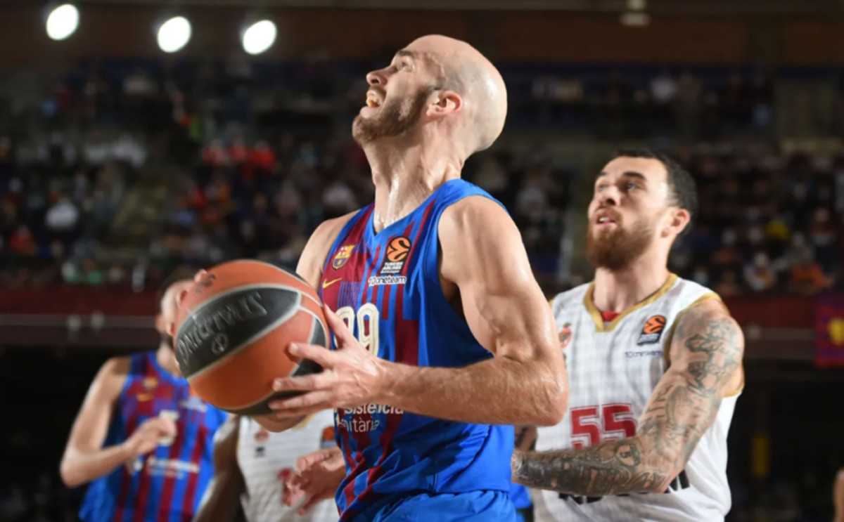 Πρώτος πασέρ στην ιστορία της EuroLeague ο Καλάθης, πέρασε τον Σπανούλη! (vids &amp; pic)