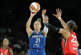 WNBA: Οι Μινεσότα Λινξ διέλυσαν με 111-58 τις Λας Βέγκας Έισις (vids)