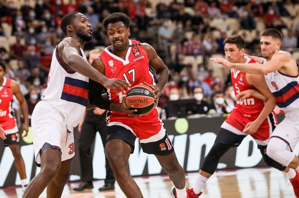 Euroleague: Με ελληνικό χρώμα το Top-10 της πρεμιέρας (video)