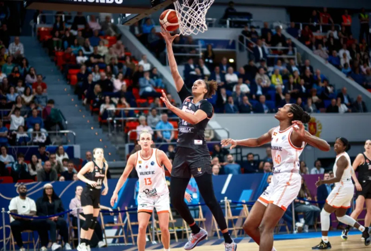 Euroleague Γυναικών: Μερσίν-USK Πράγας στον τελικό της Κυριακής