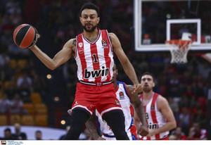 Τα highlights από την άνετη νίκη του Ολυμπιακού επί της Εφές (vid)