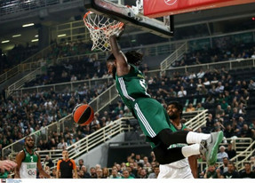 Με δύο καρφώματα του Λεσόρ το Top-10 της EuroLeague (vid)