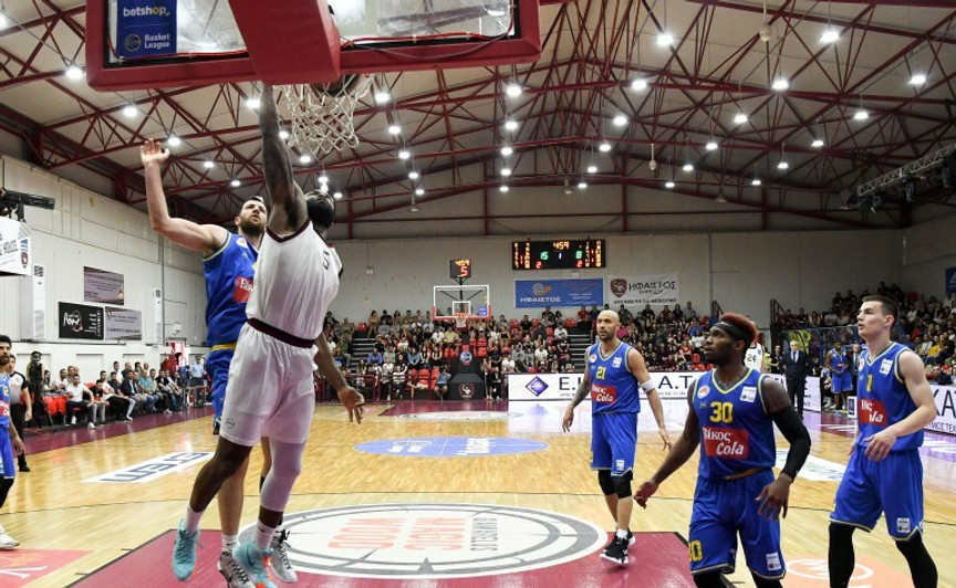 Ο Ήφαιστος Λήμνου 77-71 και 1-1 με το Περιστέρι