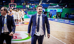 Ποτσέκο: &quot;Εκπροσωπώ τον Φοντέκιο, περιμένουμε συμβόλαιο 30 εκατ. δολαρίων&quot;!