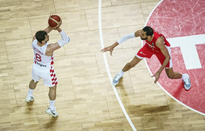 Τα... χρειάστηκε η Κροατία, 75-70 την Τυνησία με 27 π. του Χεζόνια