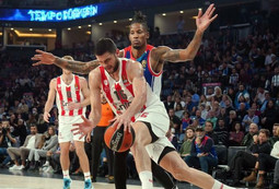Εφές-Ολυμπιακός 82-71: Με...υπογραφή Κλάιμπερν και Μίτσιτς (pics &amp; vids)