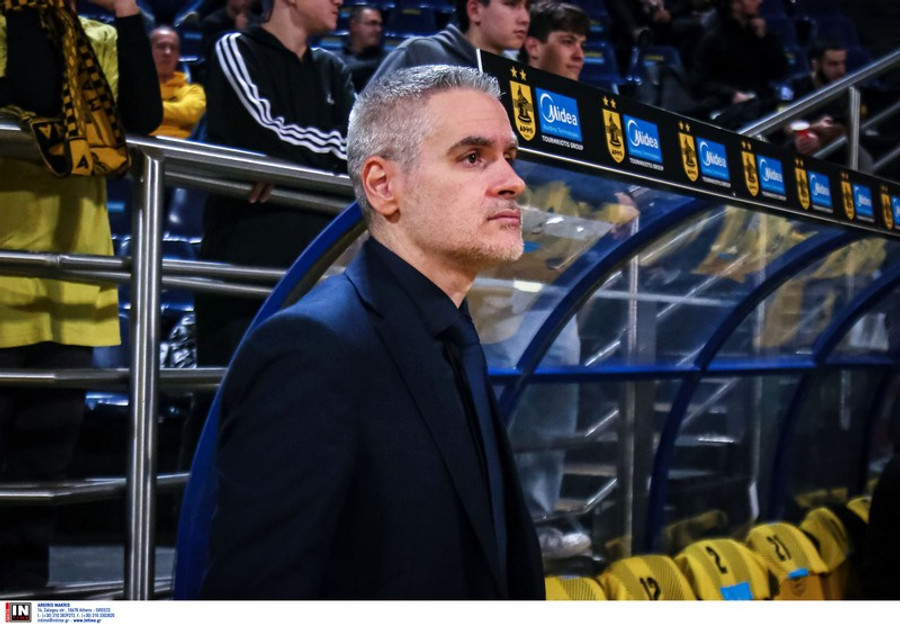 Καστρίτης: &quot;Πρέπει να είμαστε έτοιμοι σωματικά και πνευματικά&quot; - Τι είπε ο Φίλλιος
