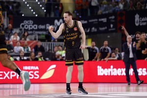 Copa del Rey: Με MVP τον 42χρονο Χουέρτας η Τενερίφη, 91-86 την Μπαρτσελόνα!