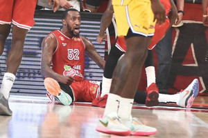 Ισραήλ: Η Χάποελ Τελ Αβίβ διέλυσε 112-74 τη Μακάμπι - Τζάμπολ με 45λεπτη καθυστέρηση (pics &amp; vids)