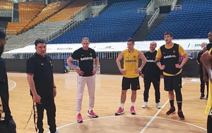 Αγγέλου: Δεν υπάρχει &quot;καμένη γη&quot; στην ΑΕΚ (pics&amp;vid)
