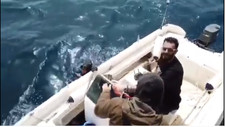 O ψαράς Λάζος κι ο... βαρκάρης Φώτσης (video)