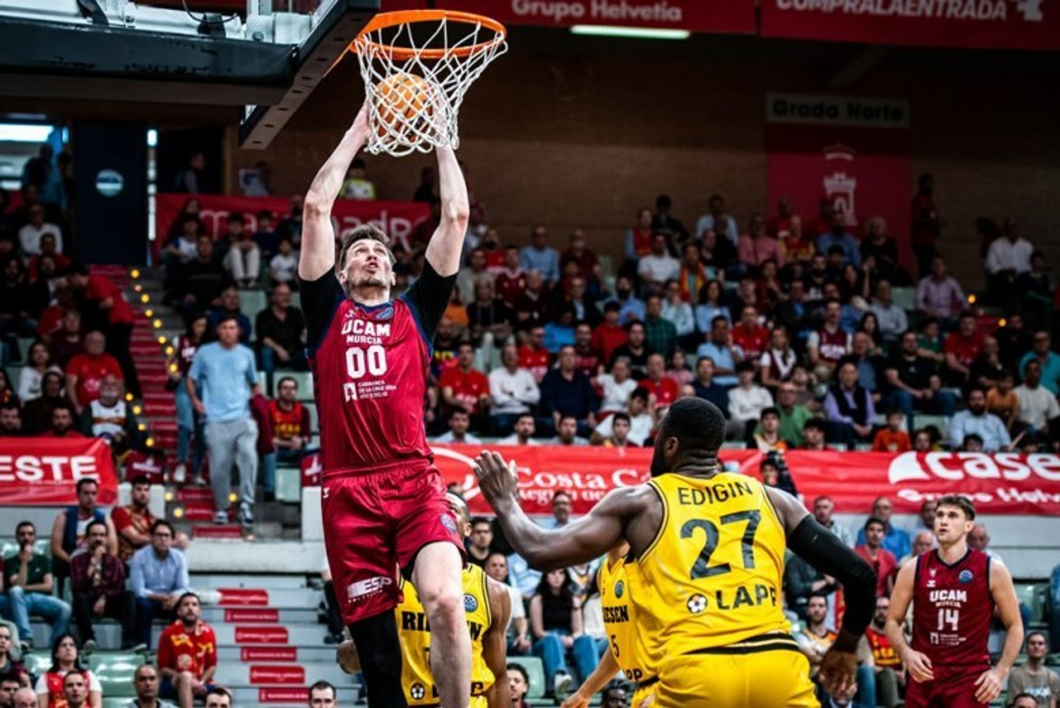 Σαρωτική η Μούρθια 98-72 και 1-0 τη Λούντβιγκσμπουργκ στα playoffs του BCL
