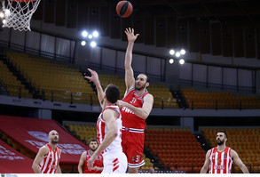 Ολυμπιακός: Η παρακάμερα από τη νίκη επί του Ερυθρού Αστέρα (video)