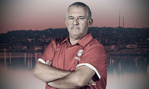 Ο Ολυμπιακός δεν ξεχνάει τον Αντώνη Νταή (pic)