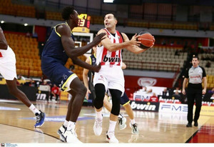 LIVE STREAMING: Λαύριο-Ολυμπιακός στις 19:15