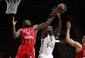 Στην πρώτη τριάδα η Μπάγερν, 76-62 τη Βιλερμπάν! (video)