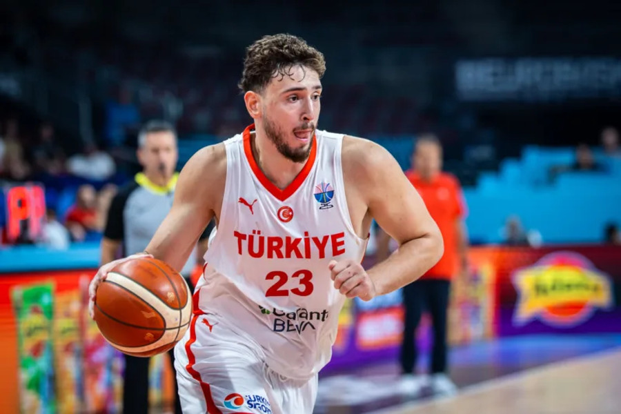 Τουρκία-Τσεχία 92-78: Έκανε το 2/2 με διαστημικό Σενγκούν και σούπερ Όσμαν (vids)