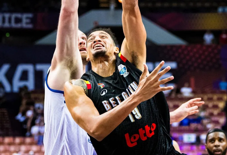 Πήρε το θρίλερ το Βέλγιο, 71-64 την Ισλανδία