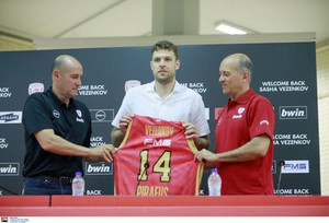 Βεζένκοφ: Στόχος είναι η κατάκτηση της EuroLeague