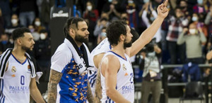 Ο Γιουλ ύψωσε το μεσαίο δάχτυλο στους οπαδούς της Μπαρτσελόνα! (pic)