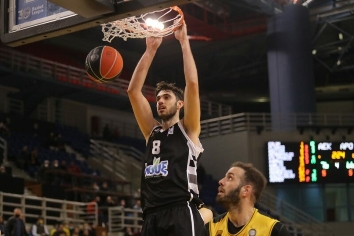 Τσαλμπούρης: &quot;Η κριτική είναι απλά το κίνητρο&quot;