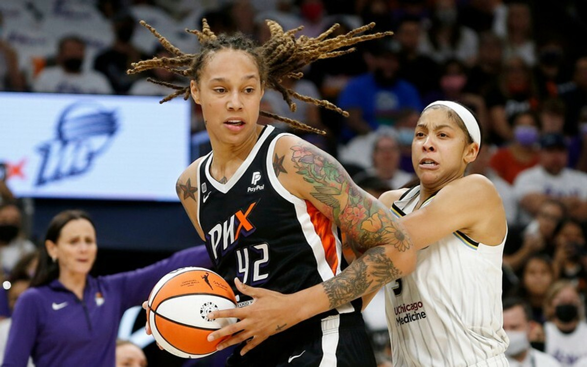 Μπρίτνεϊ Γκράινερ: Επιστρέφει στο WNBA με τους Φίνιξ Μέρκιουρι