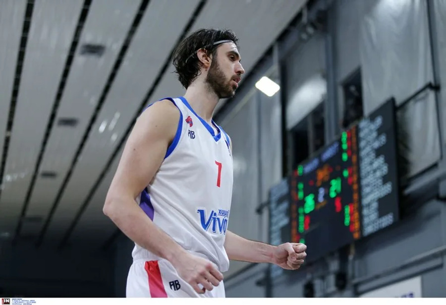 Τσαλμπούρης: "Ο Πανιώνιος είναι η πιο οργανωμένη ομάδα που έχω παίξει ποτέ" (aud)