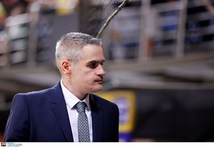 Πρώτη συνάντηση του Άρη με τον Καστρίτη