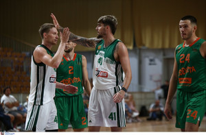Τσεντεβίτα-Παναθηναϊκός 76-81: Νίκη με 9 παίκτες (gallery &amp; vids)
