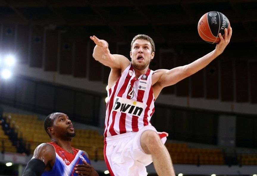 Ξέσπασε στο δεύτερο ο Ολυμπιακός, 98-72 τον Πανιώνιο (pics)