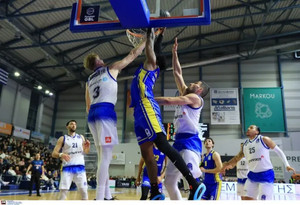 Live: Καρδίτσα Ιαπωνική-Περιστέρι Domino’s 89-83 (τελικό)