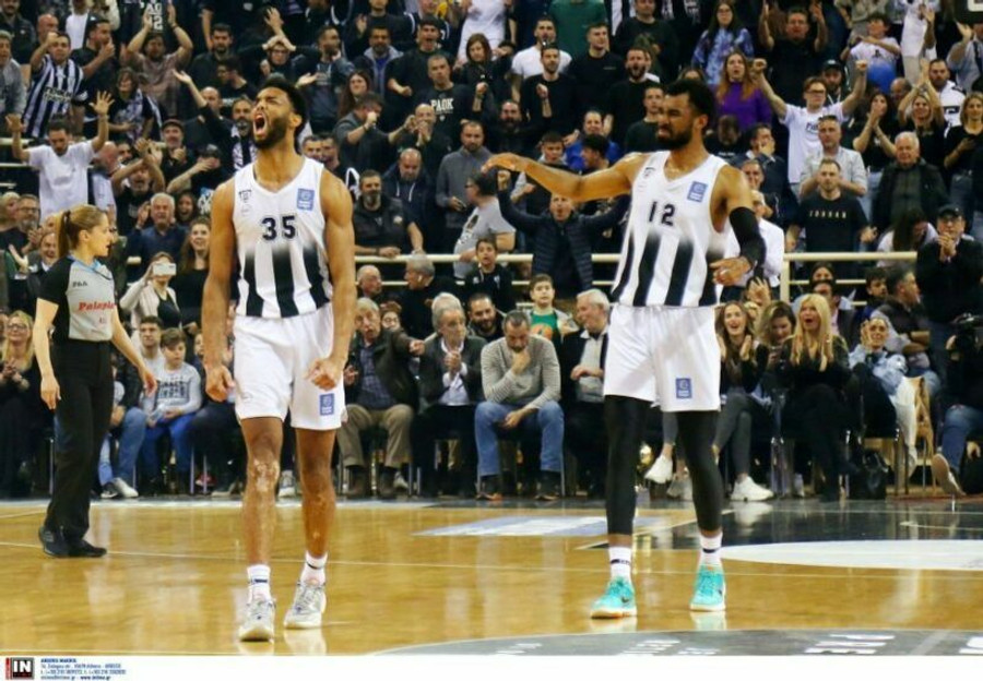 Το κάρφωμα του Ρένφρο στην κορυφή του Top-10 της 21ης αγωνιστικής (vid)