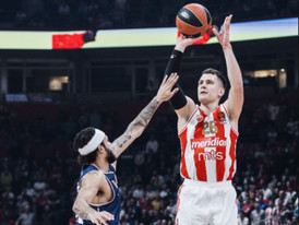 Με &quot;καυτό&quot; Νέντοβιτς ο Ερυθρός Αστέρας, 82-64 τη Βαλένθια (vid)