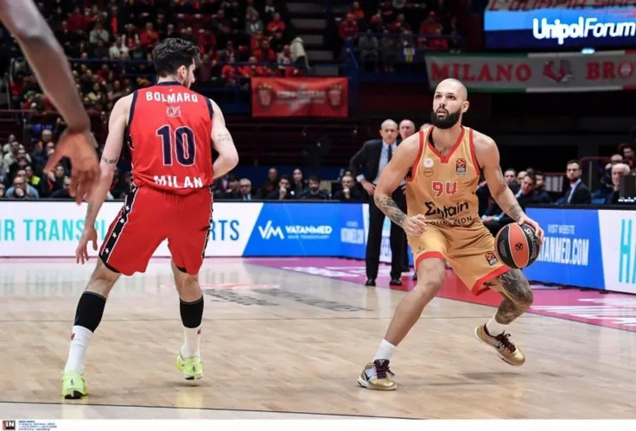 Αρμάνι Μιλάνο-Ολυμπιακός 83-84: Τρίτη σερί νίκη και έπιασε κορυφή!