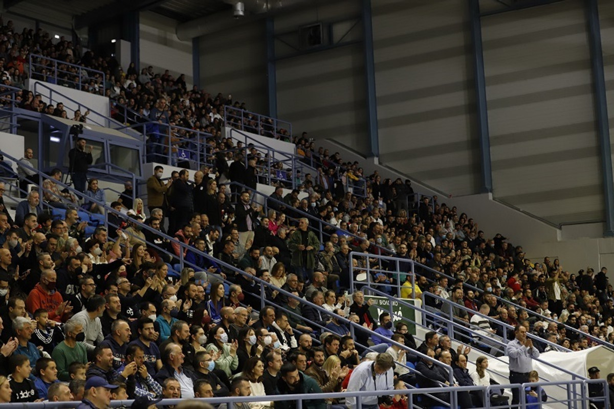 Καρδίτσα: Ιστορικό, πρώτο sold out, με Ολυμπιακό (pic)