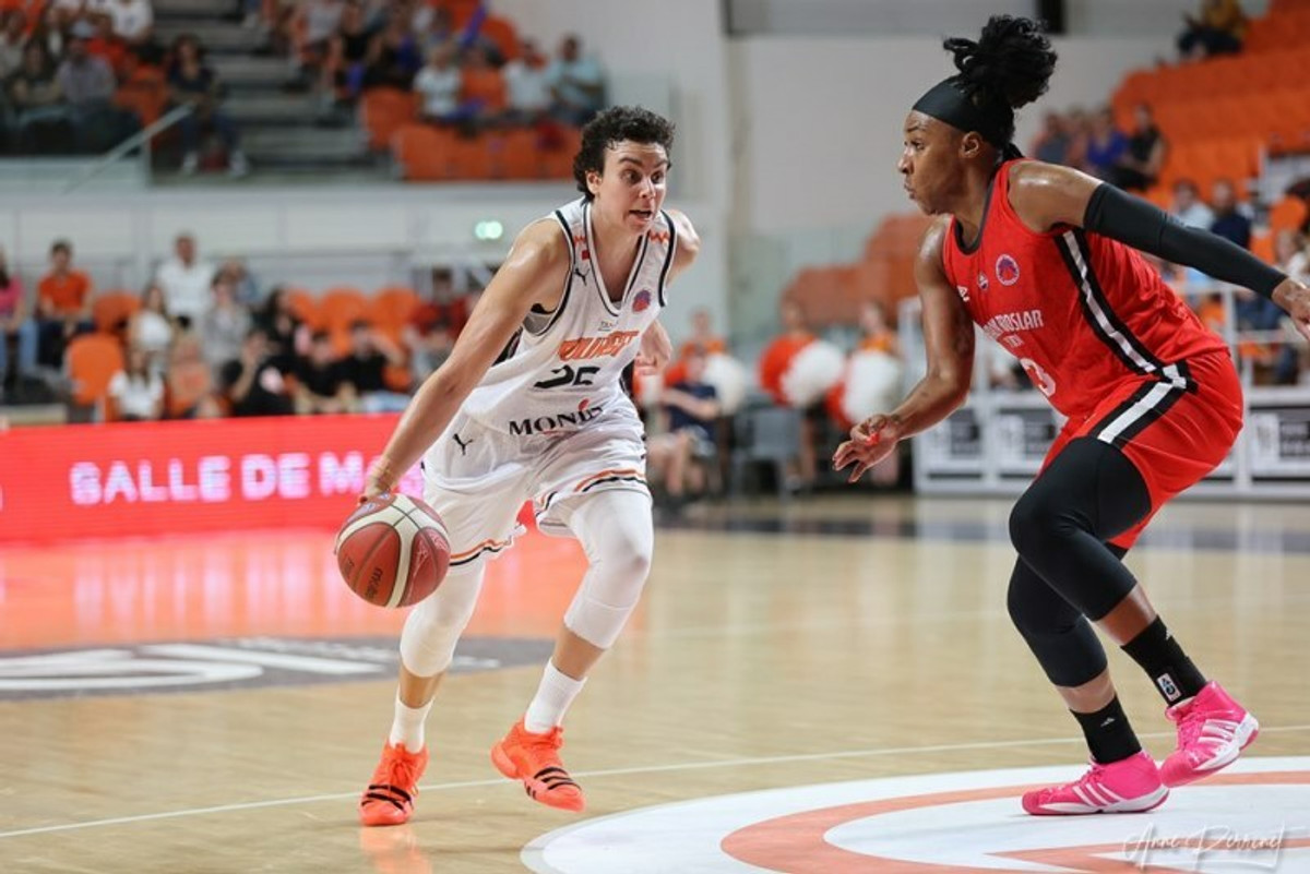 EuroCup Γυναικών: Ρεσιτάλ Σπανού και Μπουρζ στο 124-92 με την Αττάλεια (vid)