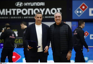 Παπανικολόπουλος: &quot;Ανήκει εξ ολοκλήρου στους παίκτες αυτή η νίκη&quot;