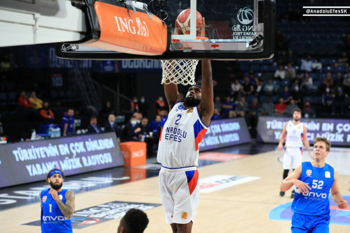 Εφές-Μπουγιουκτσεκμέτσε 89-90: Ήττα-σοκ στην Πόλη!